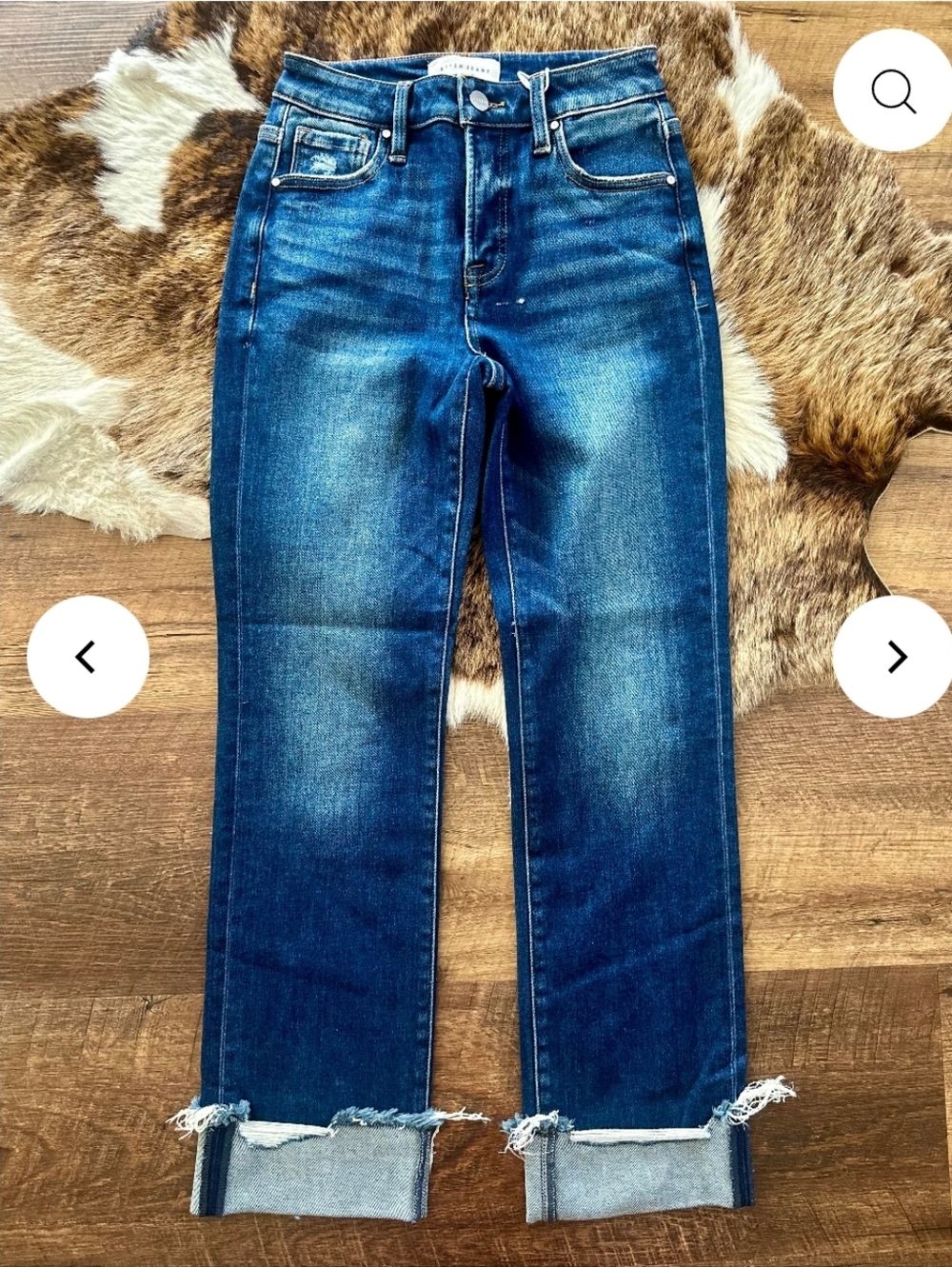 Risen NWOT Straight Cropped Cuff Jeans Size 7 28 RDP5877
